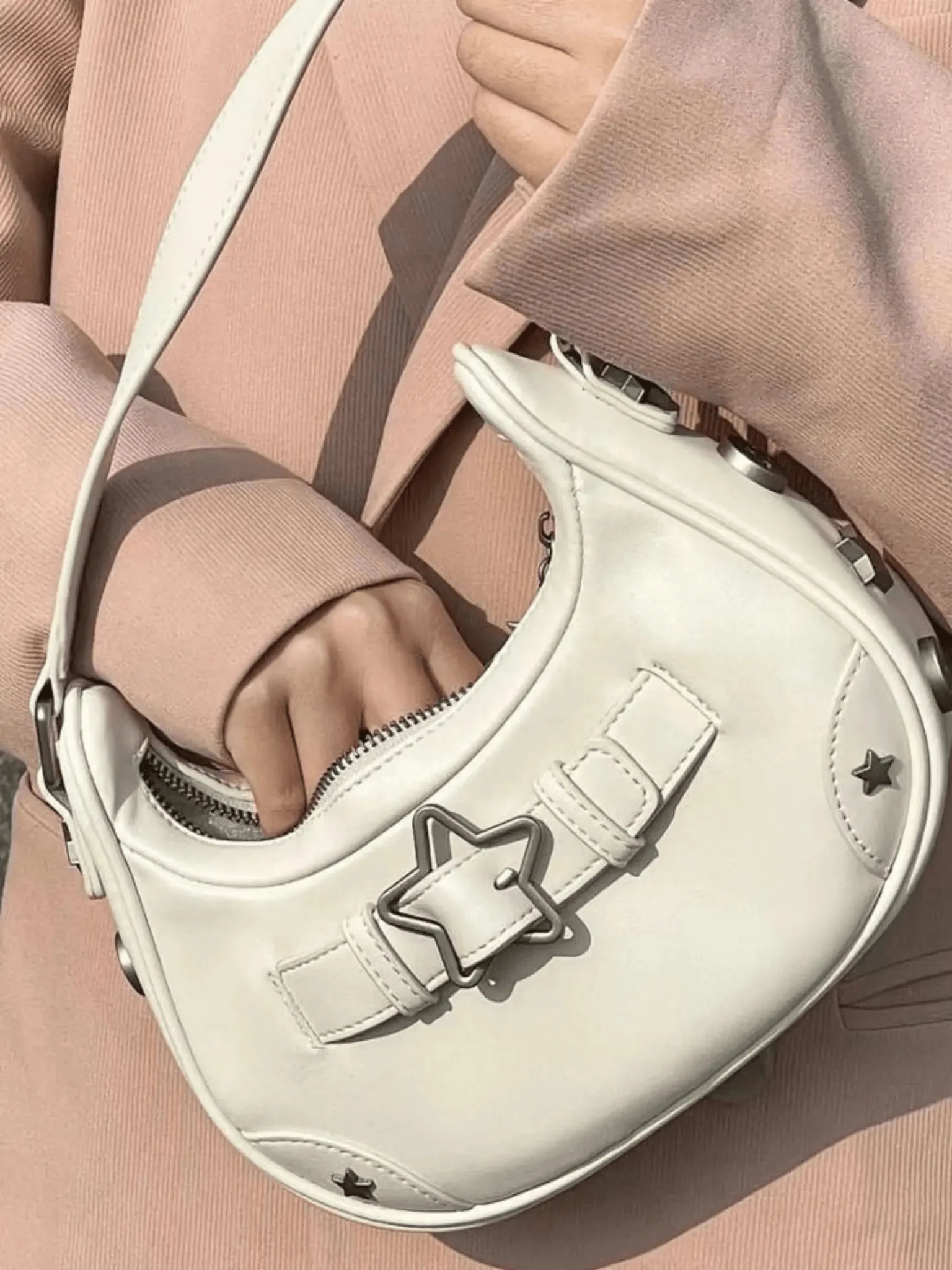 Luna | Star-Embellished Shoulder Bag with Modern Flair